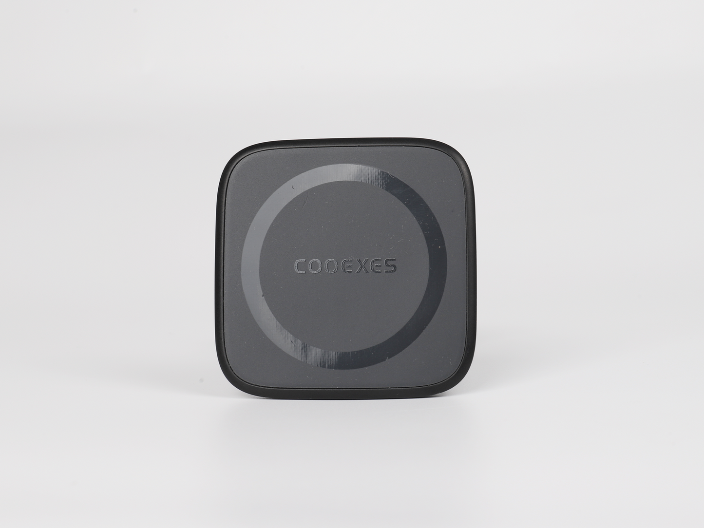 Car-mounted wireless charging phone holder